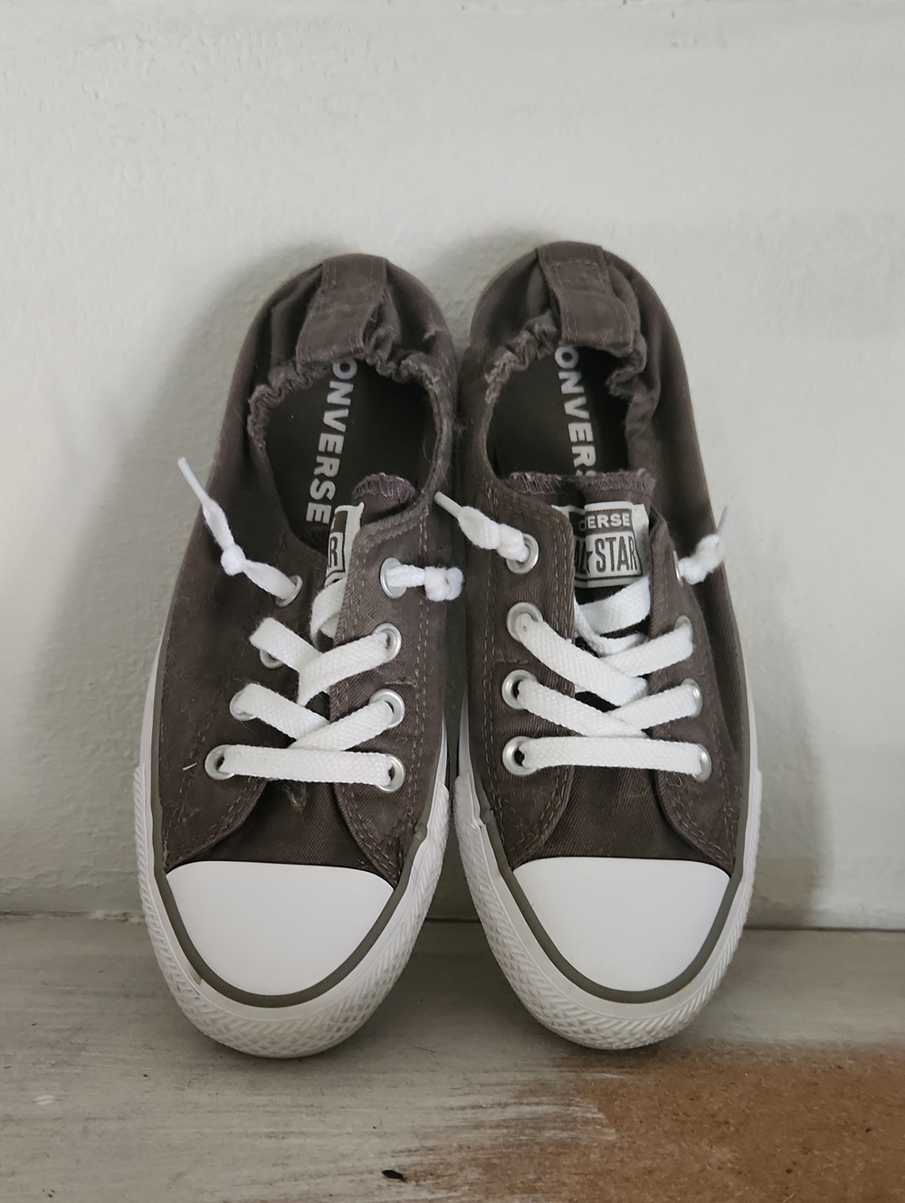 Size 7 Converse Grey Low-Top Slip-On Sneakers